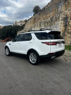 2018 Land Rover Discovery HSE Luxury — 4