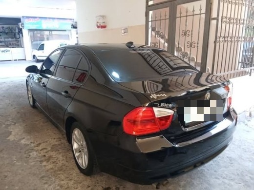BMW E90 325 2006 — 2