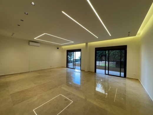 Unfurnished Apartment With Garden & Terrace For Rent in Mansourieh