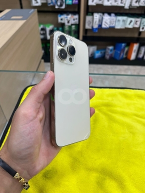 آيفون 14 بروماكس سعة 1 تيرابايت بحالة ممتازة مع كسر بسيط على الظهر | iPhone 14 Pro Max — 5