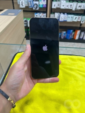 آيفون 14 بروماكس سعة 1 تيرابايت بحالة ممتازة مع كسر بسيط على الظهر | iPhone 14 Pro Max — 7