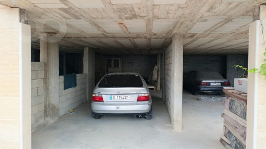 كراج كبير أو مستودع للإيجار في شحيم حرايف الهوا 150$ | Large Garage Or Warehouse For Rent — 2