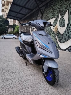 Vazzo 26 Motorcycle — 2