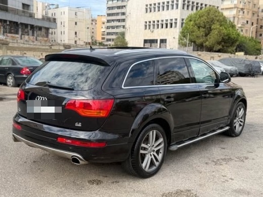 Audi Q7 2010 — 4