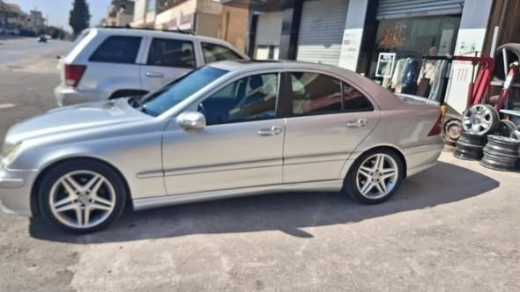 Mercedes-Benz C180 2005 — 4
