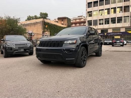 Jeep Grand Cherokee 2018 Altitude — 2