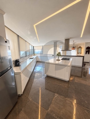 Spacious /well-maintained building/excellent… — 2