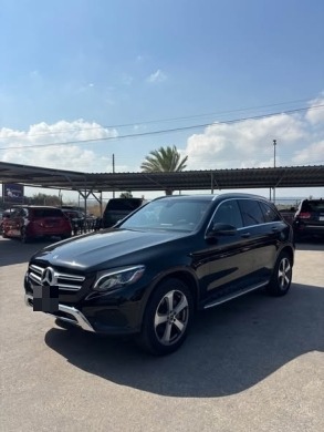 Mercedes GLC 300 4matic 2019 — 4