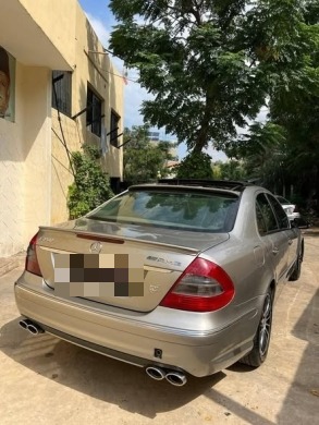 Mercedes-Benz 2006 Car with Panoramic Roof — 2