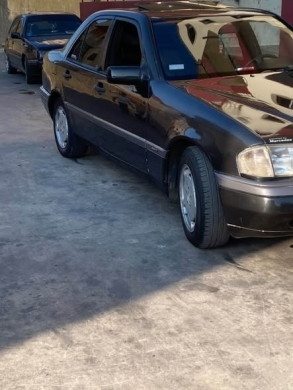 Mercedes-Benz C220 1994 — 4