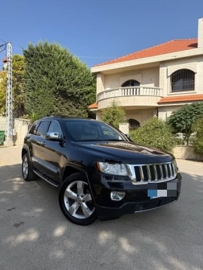 Jeep Cherokee 2011 Overland V6 — 2