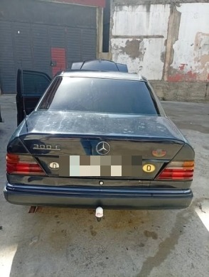 Mercedes 300 Model 1990 Diesel