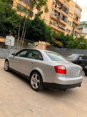 Audi A4 2004 — 4