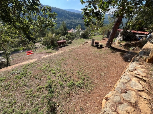 Stand-Alone House with Beautiful Garden For Sale in Baabdat — 6