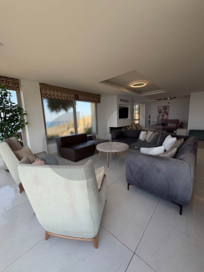 sea views/prime location/Fully furnished/ luxury living/Dbayeh,METN/ضبيه /REF#DF142125 — 3