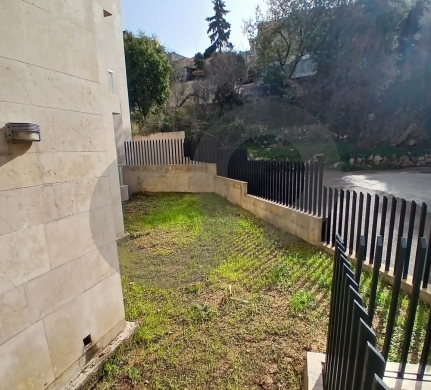 luxurious /elegant design/private road/easy access/ Bet El Kiko,METN/بيت ال… — 2