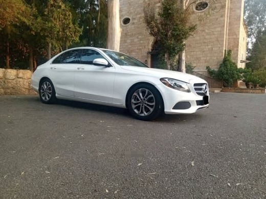 2018 Mercedes-Benz C300 — 2