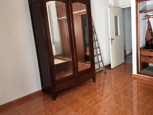 Spacious Apartment For Sale in Furn El Chebbak — 13