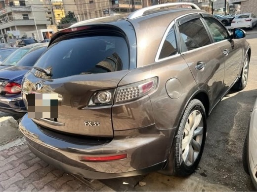 Infiniti FX35 V6 2003