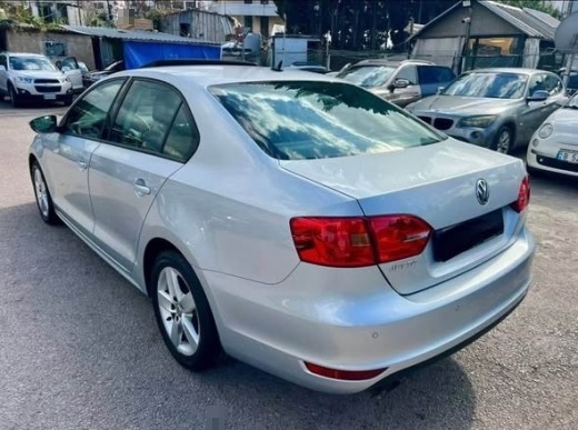 Volkswagen Jetta 2013 — 3