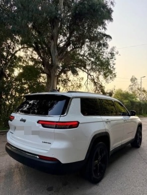 Jeep Grand Cherokee Limited 2021