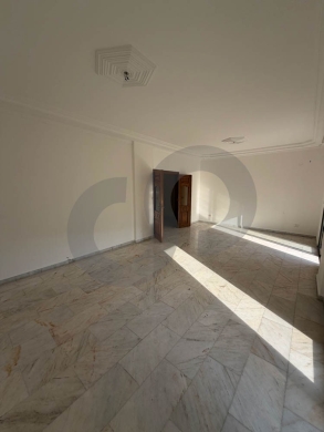 Exceptional Living/Partial Sea Views/Spacious /premium building/Khalde… — 2