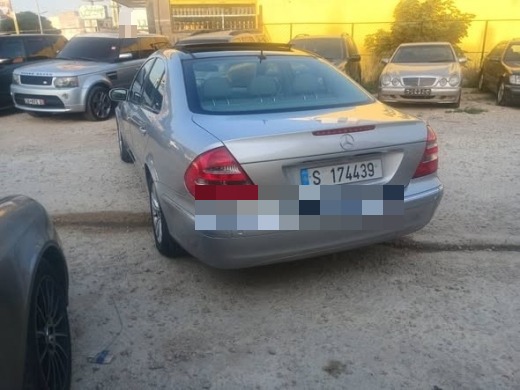 Mercedes-Benz 211 2003 240 — 3