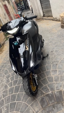 V Azzo 2025 Scooter — 3
