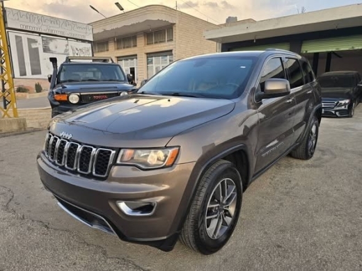 2019 Jeep Grand Cherokee 4X4 V6 — 2