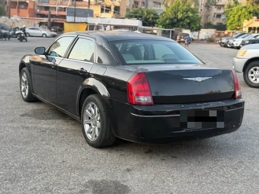 Chrysler C300 2006 — 4