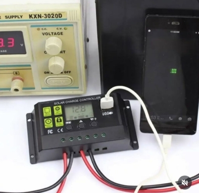 10 pcs-20 Amp Solar Charge Controllers
