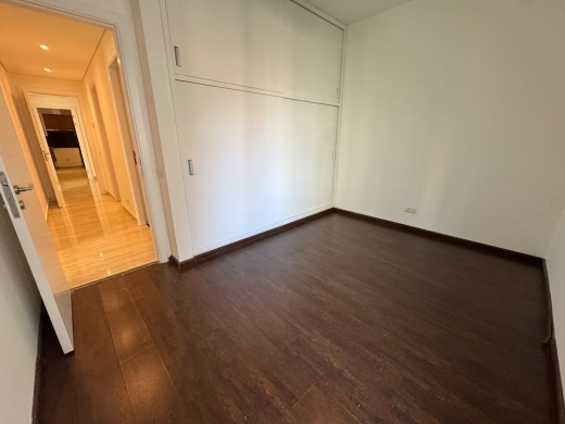 Unfurnished 3-Bedroom Apartment For Sale in Hamra, Ras Beirut — 10