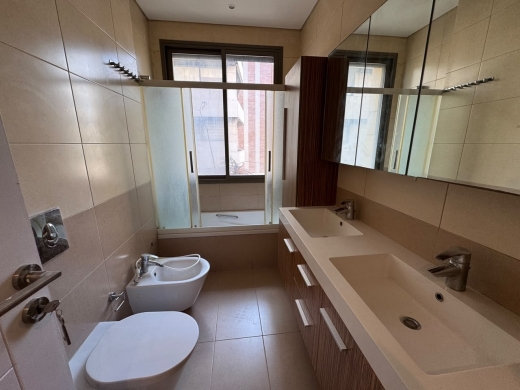 Unfurnished 3-Bedroom Apartment For Sale in Hamra, Ras Beirut — 13