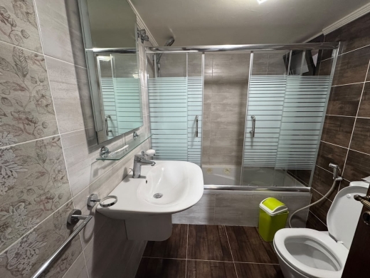 Fully Furnished Apartment For Rent in Ain Al Mraiseh, Ras Beirut — 8