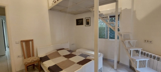 Beautiful Apartment For Sale in Furn El Chebbak — 14