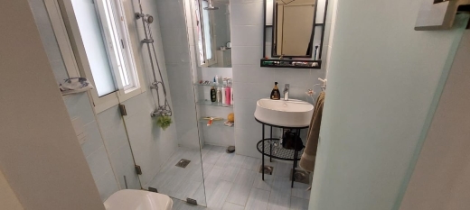 Beautiful Apartment For Sale in Furn El Chebbak — 16