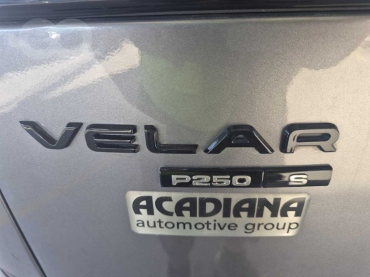 Range Rover Velar 2020 S Clean Carfax | رينج روفر فيلار 2020 بحالة ممتازة — 8