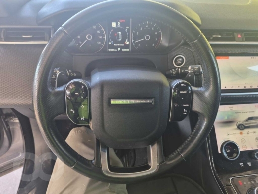 Range Rover Velar 2020 S Clean Carfax | رينج روفر فيلار 2020 بحالة ممتازة — 2