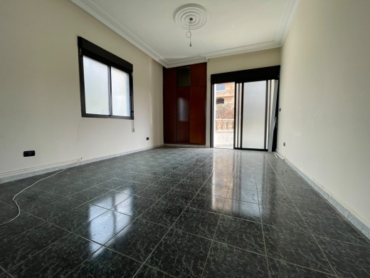 Spacious Apartment With Sea View For Sale in Dawhit El Hoss — 8