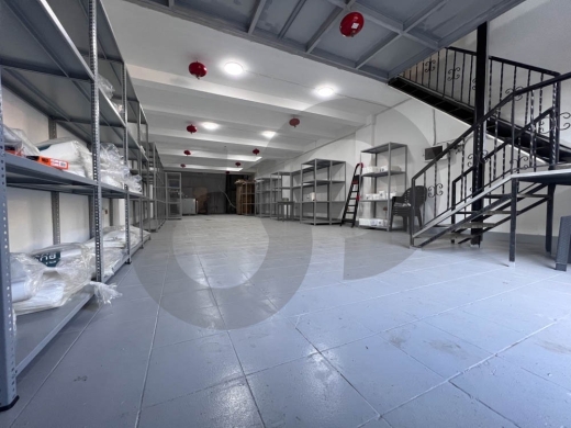 Warehouse/Prime Industrial Location/easy access/Nahr El Mot,METN/ نهر الموت/REF#GN142247 — 2