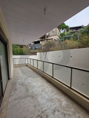 HOT DEAL/natural light/oversized windows/prime location/Broummana,metn/برمانا/REF#HI142241 — 2