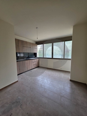 HOT DEAL/natural light/oversized windows/prime location/Broummana,metn/برمانا/REF#HI142241 — 3