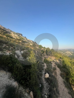 Investment Land/flat terrain/sea views/access to main road/Gharzouz,… — 4