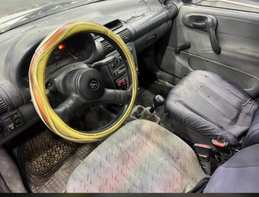 Opel 1995 1.4 — 2