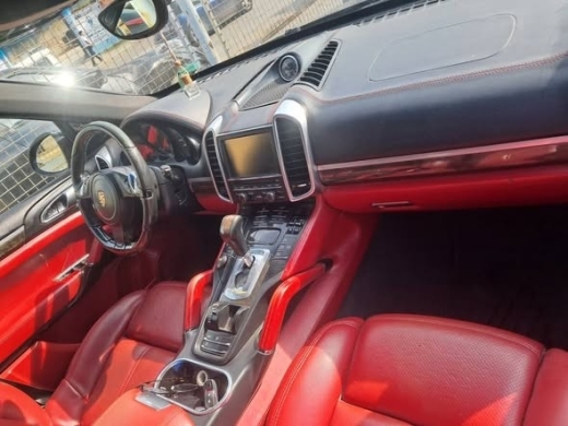 Porsche Cayenne 2014 — 5