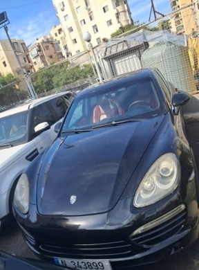 Porsche Cayenne 2014