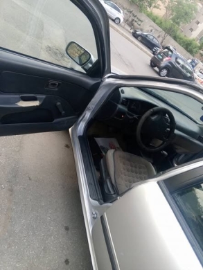 Nissan Sunny 2000 — 4