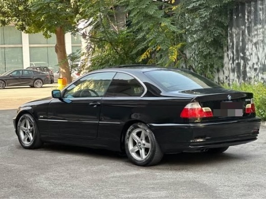 Toyota Boy 325 2002 — 2