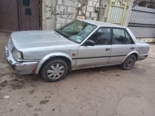 Nissan Bluebird 1987