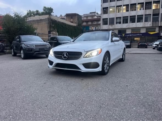 Mercedes C300 2017 — 2